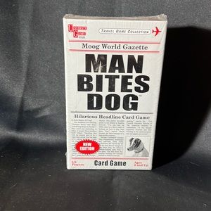 🌻Universal Games - Moog World Gazette - Man Bites Dog - Travel Card Game